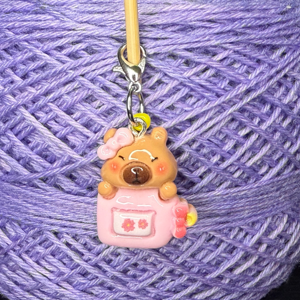 Stitch Marker Capybara Resin