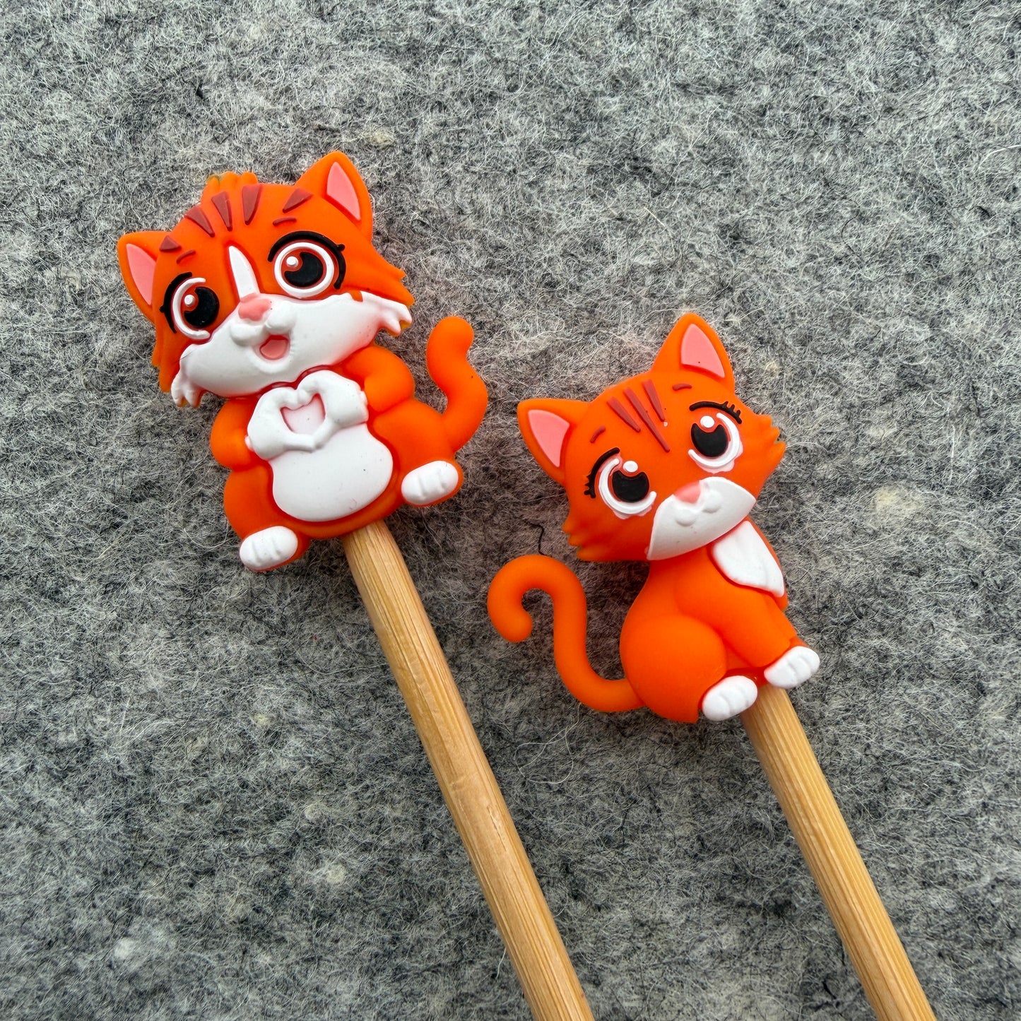 Ginger Cats Stitch Stoppers made of silicone