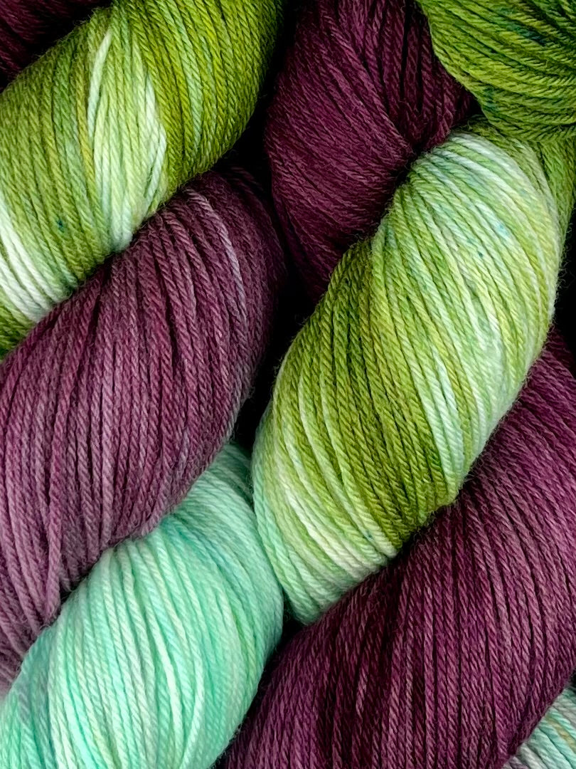 Tau auf Rebenlaub - Merino High Twist AZ