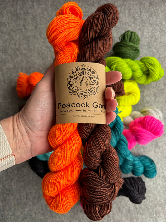 ELECTRIC COCOA – Colorwork Sock Sets (2 x 50g)