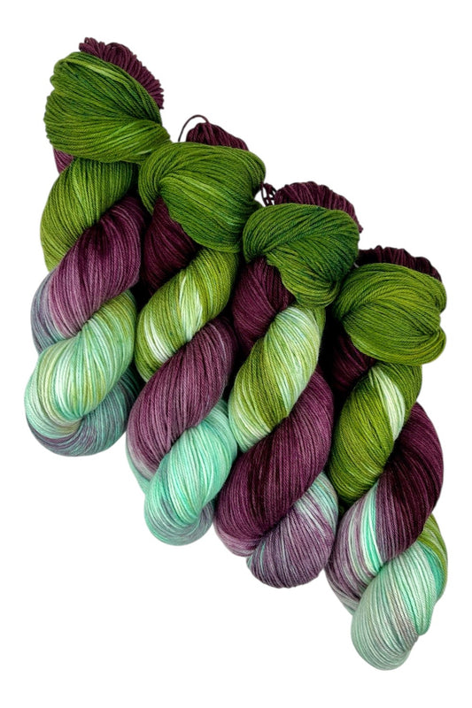 Tau auf Rebenlaub - Merino High Twist AZ