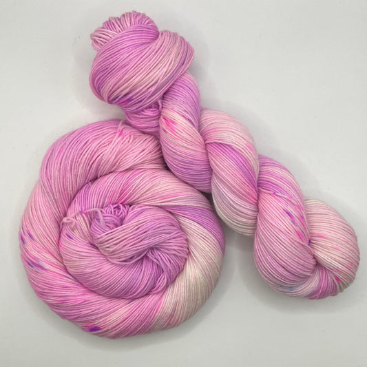 Lila Zuckerwatte