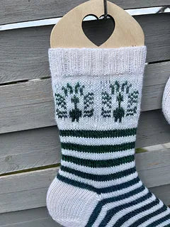 Die Socke mit dem Pfau