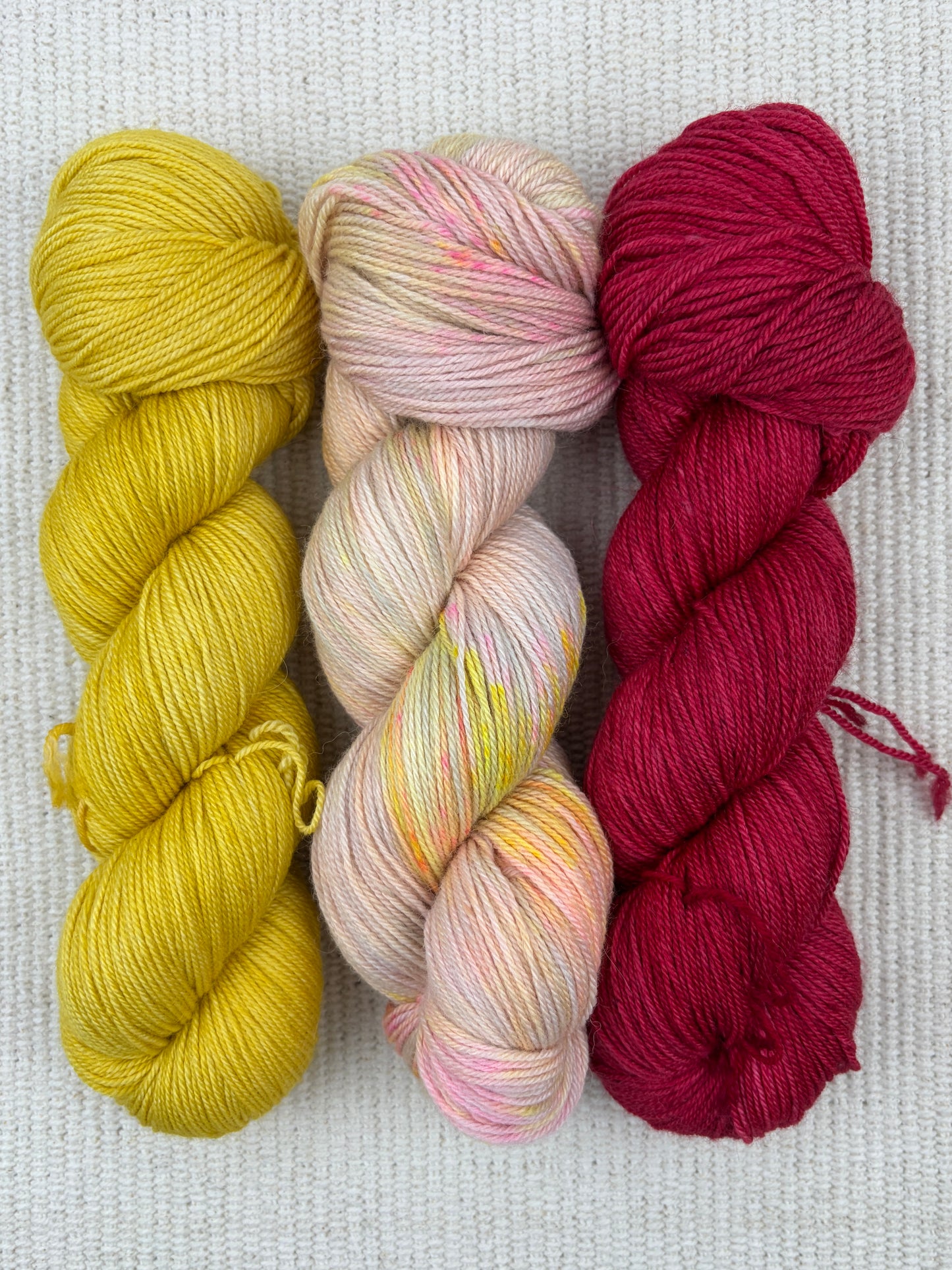 Rot und gelb - Silpaka 4ply