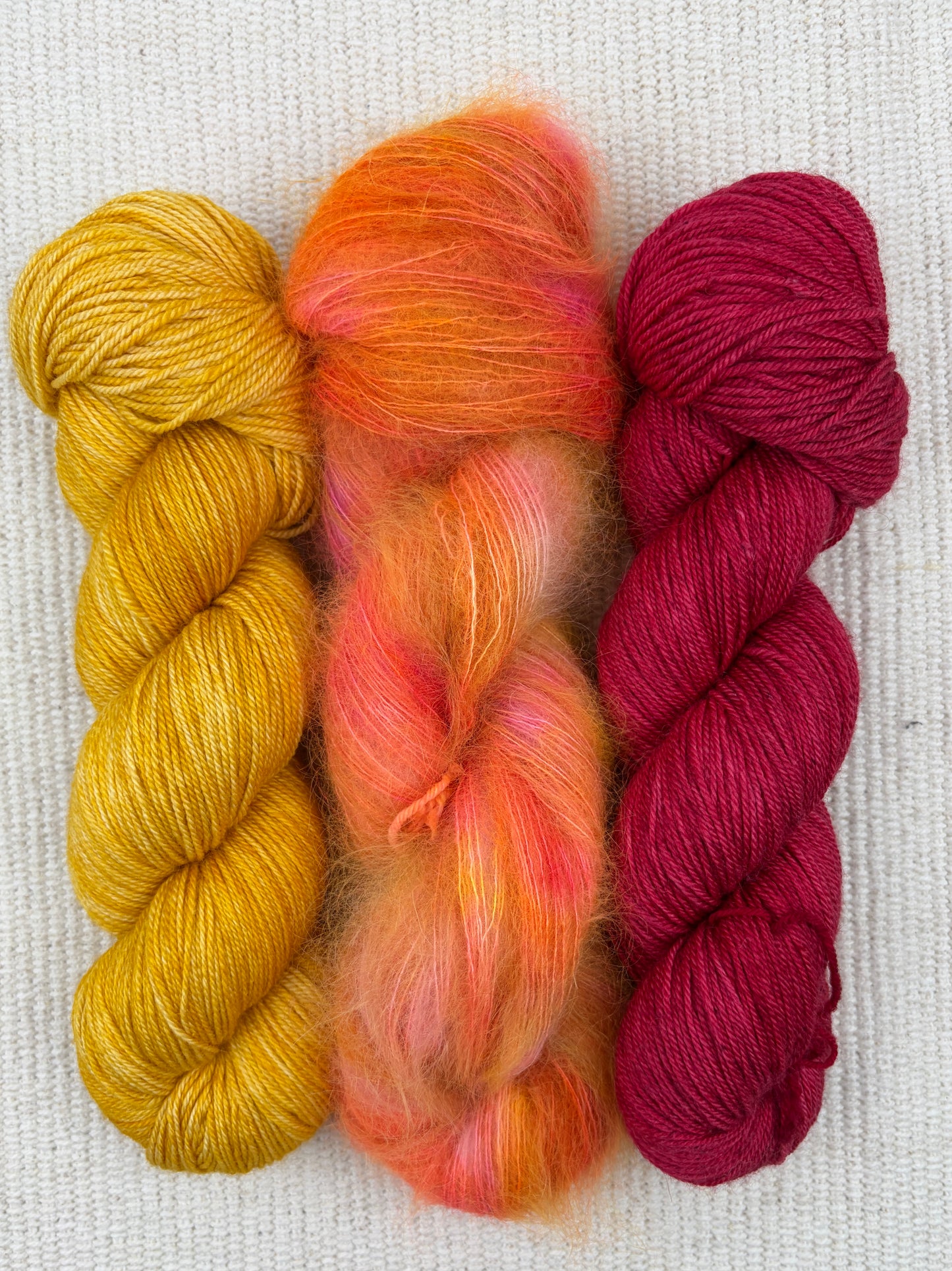 Rot und gelb - Silpaka 4ply