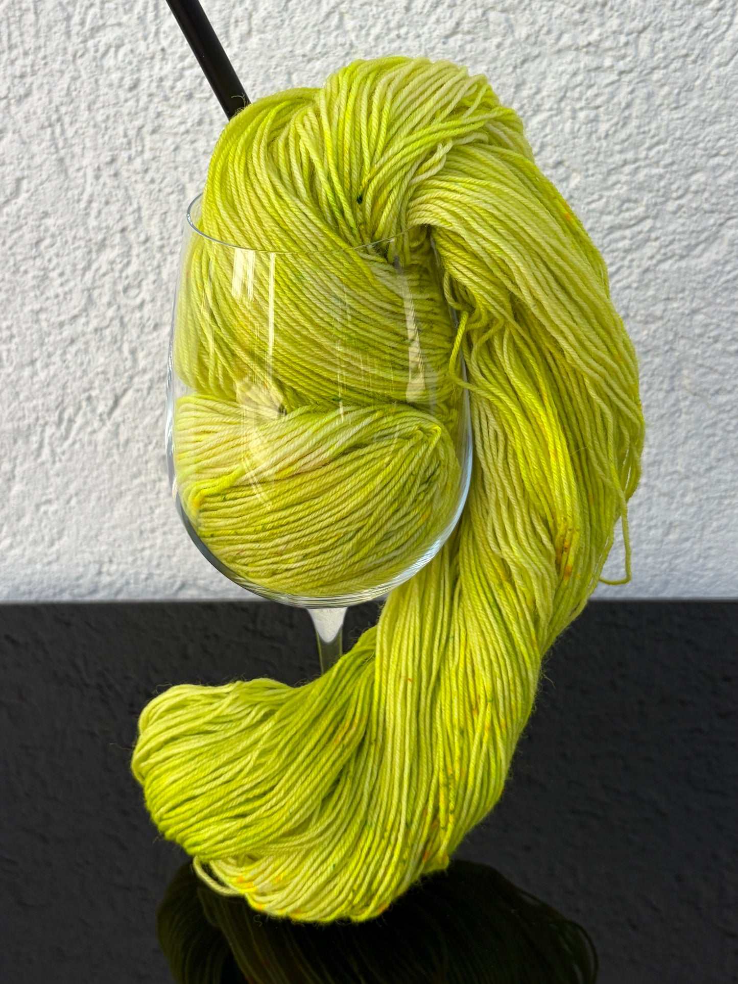 LIME FIZZ - Limited Drop - Classic Socks