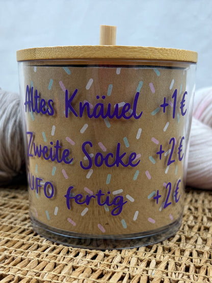 Sockenwolle-Sparglas für Strickfans