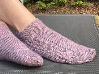 Schattenblumen Socken